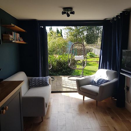 Modern 1-Bed Apartment, Plus Parking, Near Oxford And The Jr Екстер'єр фото
